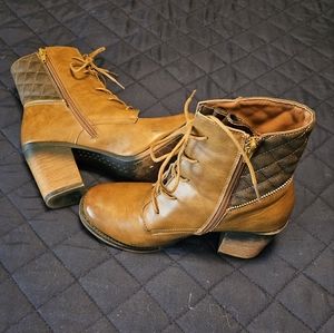 PIERRE DUMAS BROWN BOOTS SIZE 8